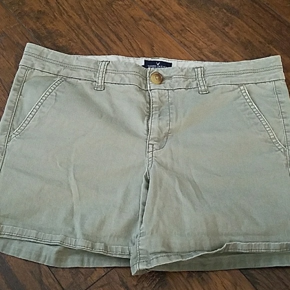 American Eagle shorts - Picture 1 of 3